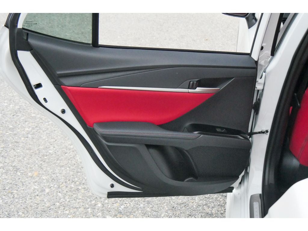 2025 Toyota Camry Hybrid XSE