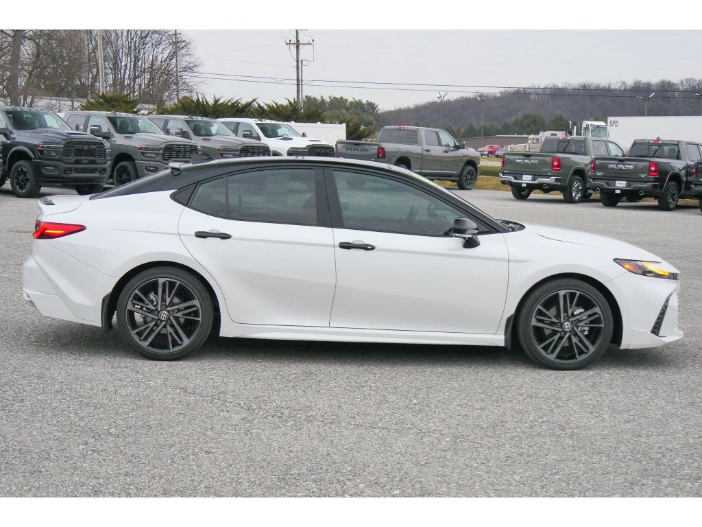 2025 Toyota Camry Hybrid XSE