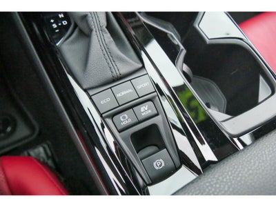 2025 Toyota Camry Hybrid XSE