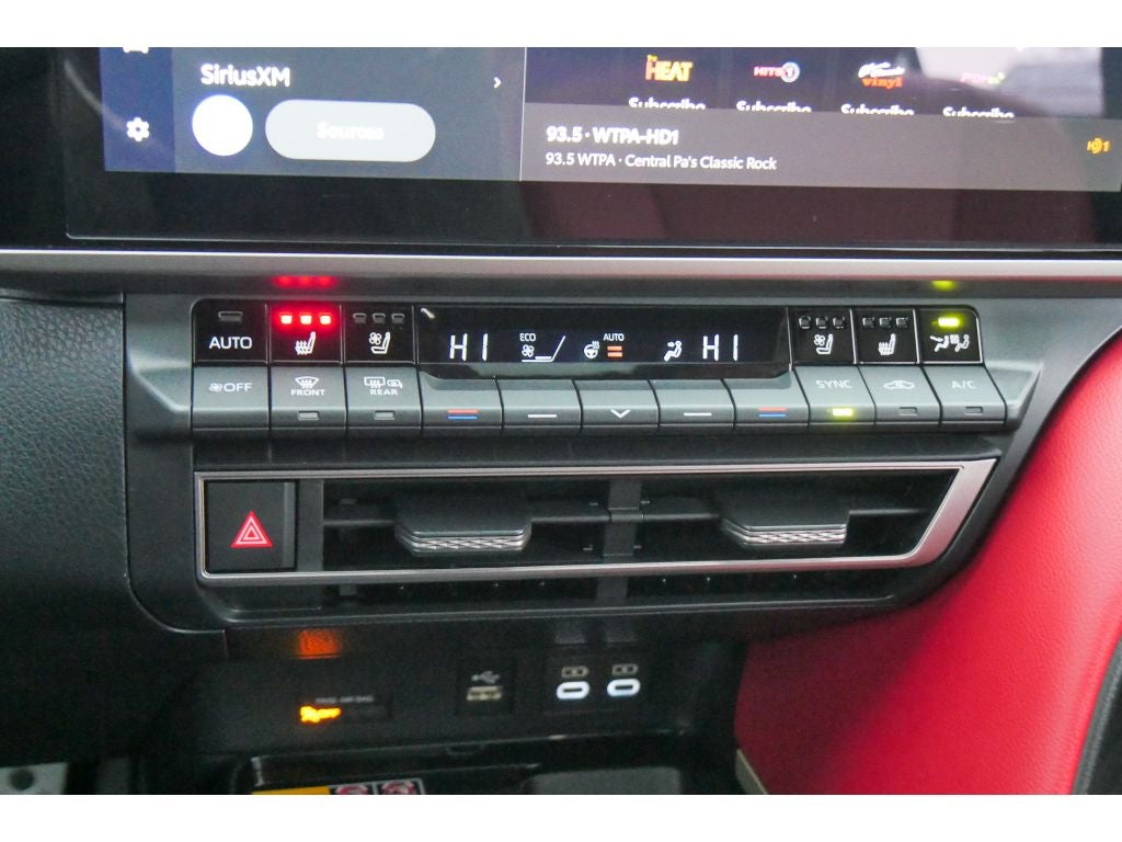 2025 Toyota Camry Hybrid XSE