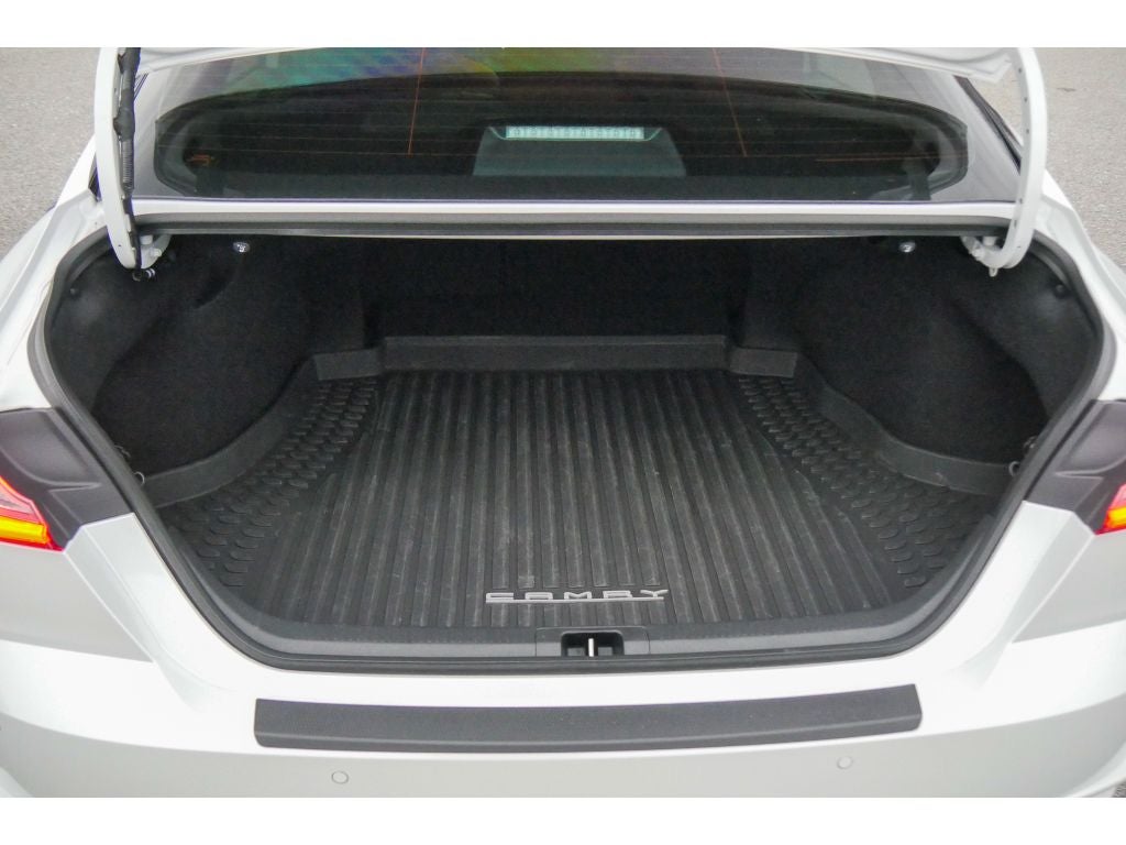 2025 Toyota Camry Hybrid XSE