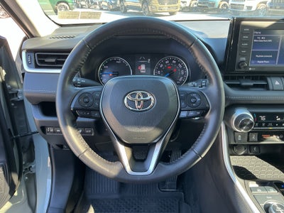 2022 Toyota RAV4 Hybrid XLE