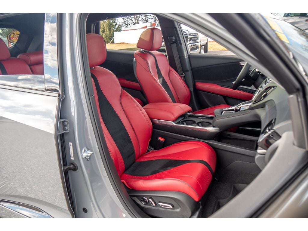 2025 Acura RDX w/A-Spec Package