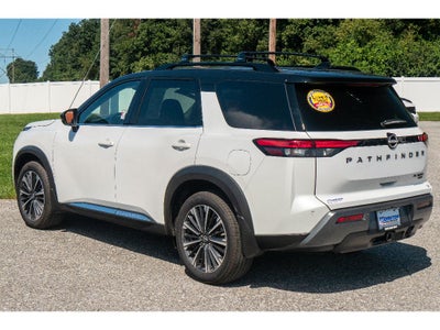 2026 Nissan Pathfinder Platinum