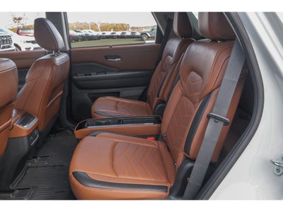 2022 Nissan Pathfinder Platinum