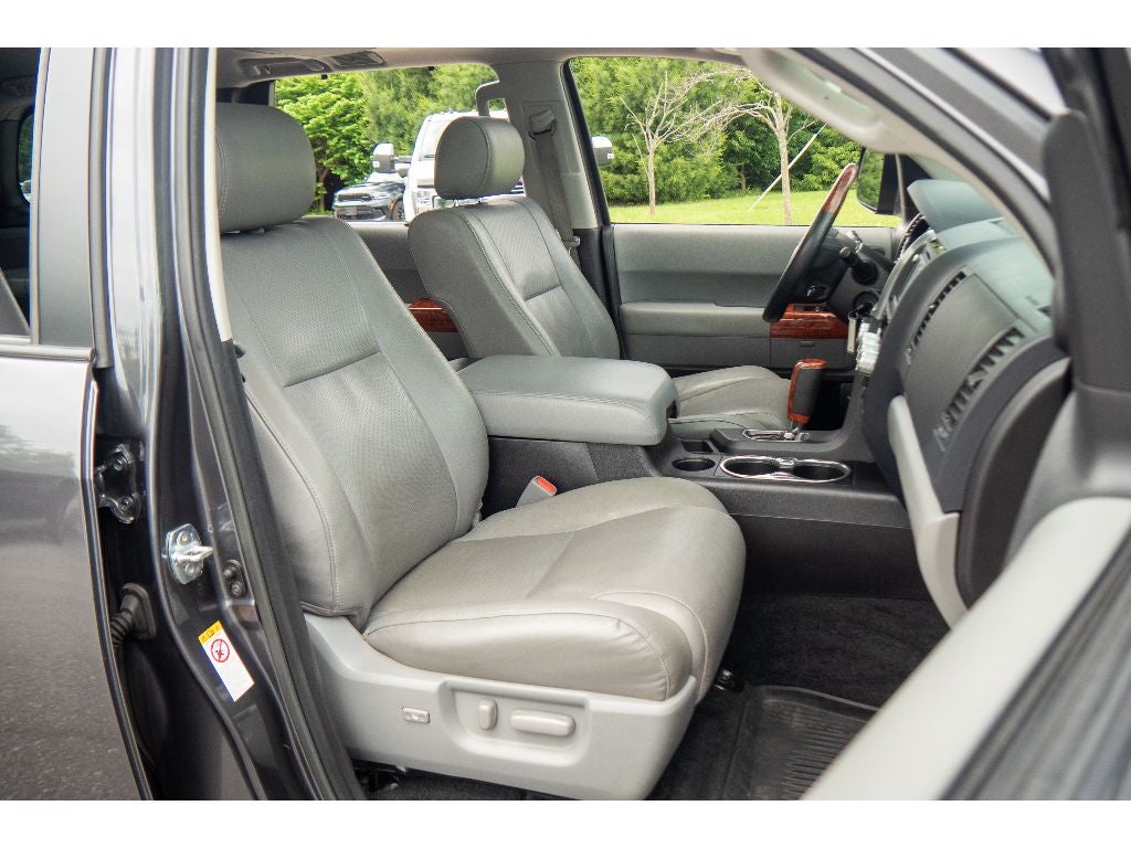 2018 Toyota Sequoia Platinum
