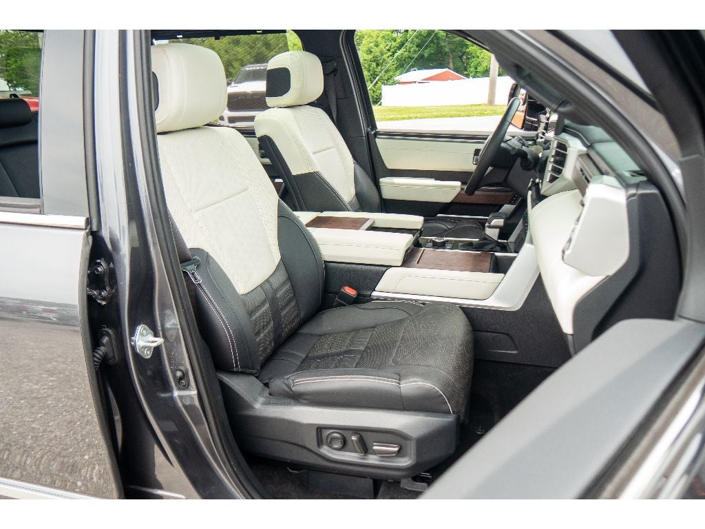 2023 Toyota Tundra Hybrid Capstone Hybrid