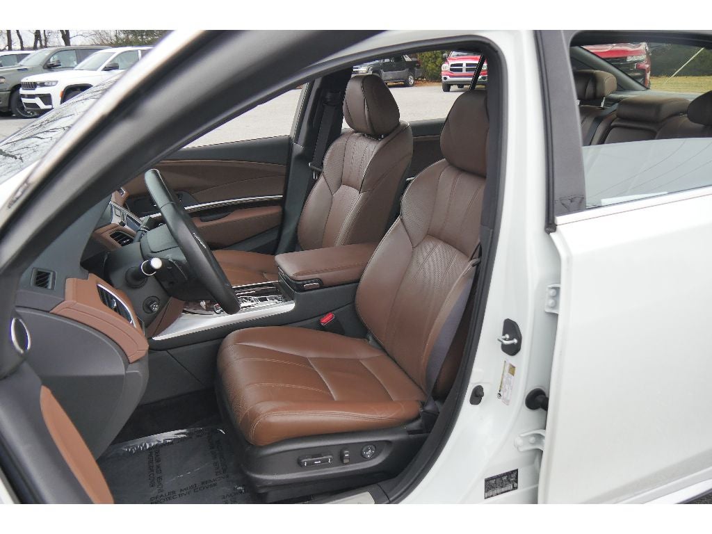 2018 Acura RLX w/Technology Pkg