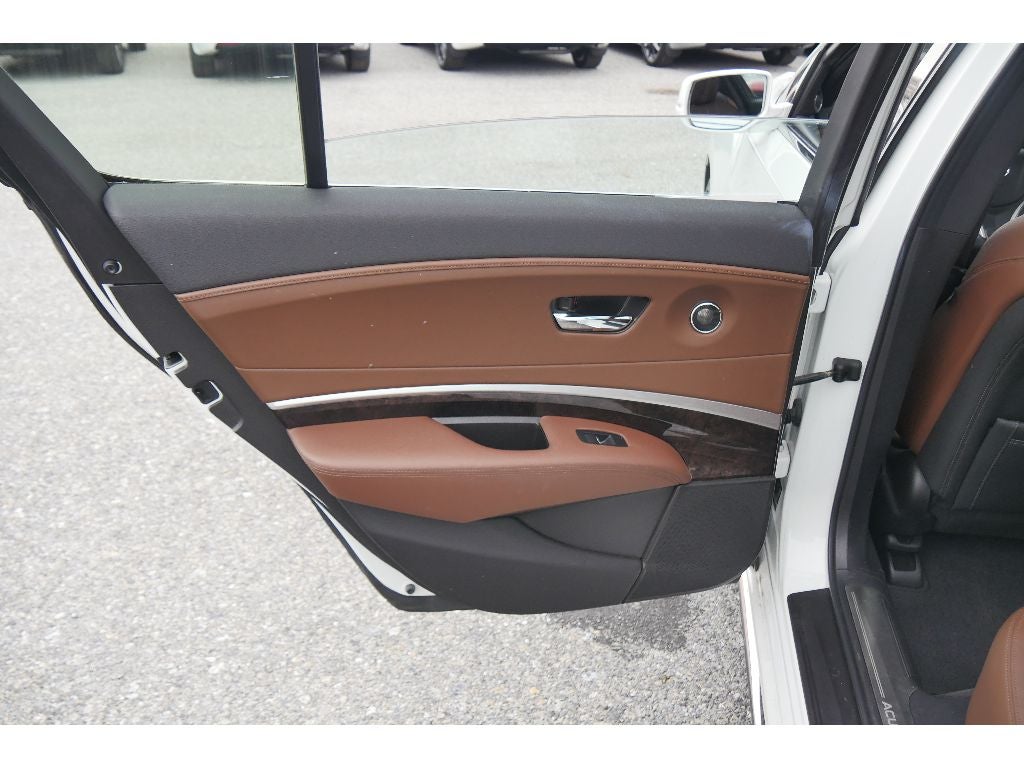 2018 Acura RLX w/Technology Pkg