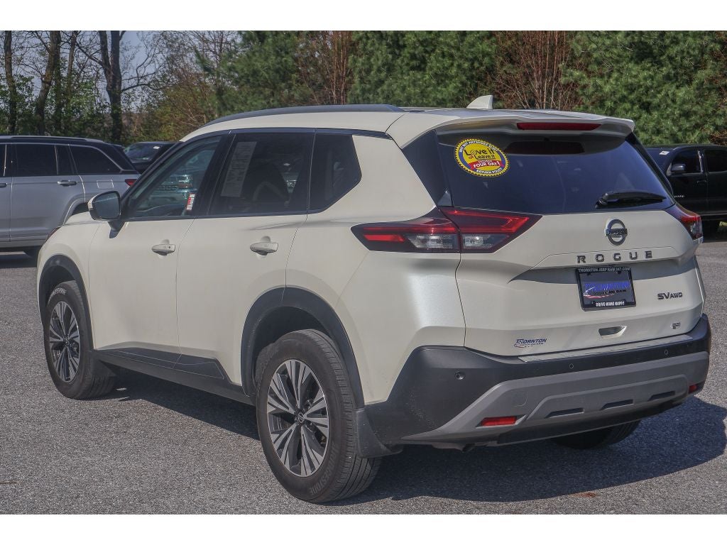 2021 Nissan Rogue SV