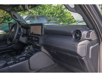 2025 Toyota Land Cruiser 4WD (Natl)