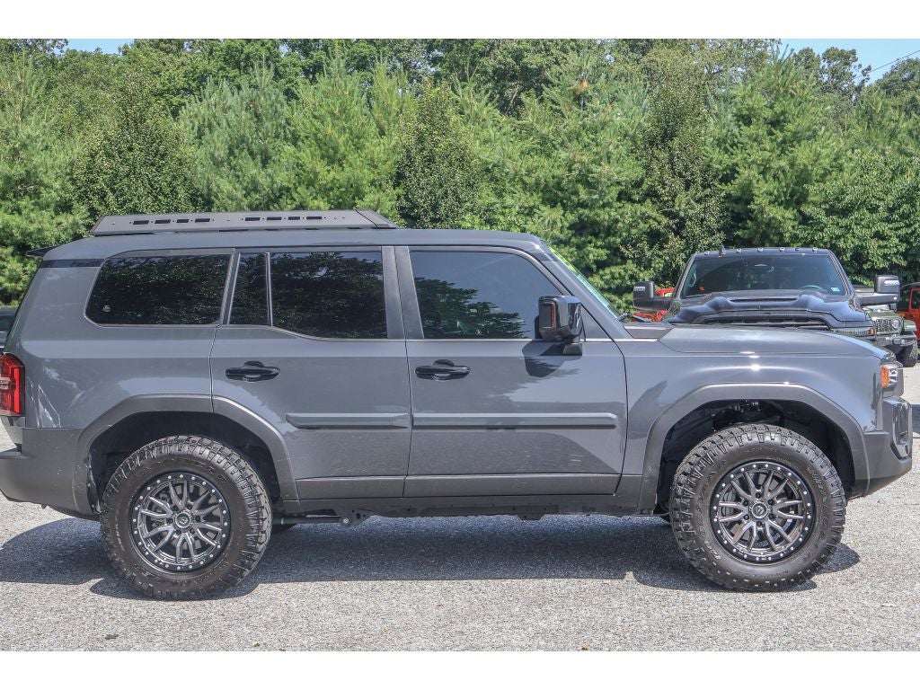2025 Toyota Land Cruiser 4WD (Natl)