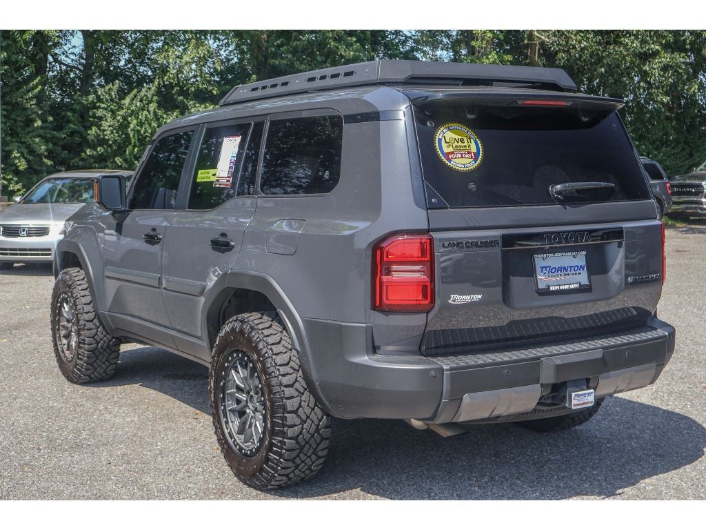 2025 Toyota Land Cruiser 4WD (Natl)