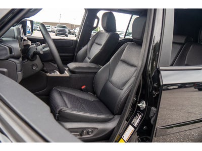 2025 Toyota Land Cruiser 4WD (Natl)