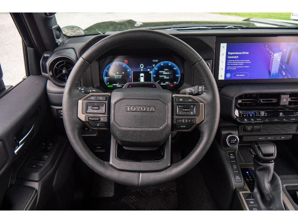 2025 Toyota Land Cruiser 4WD (Natl)