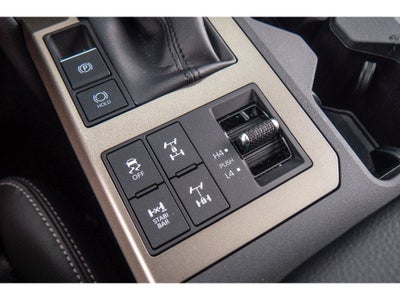 2025 Toyota Land Cruiser 4WD (Natl)