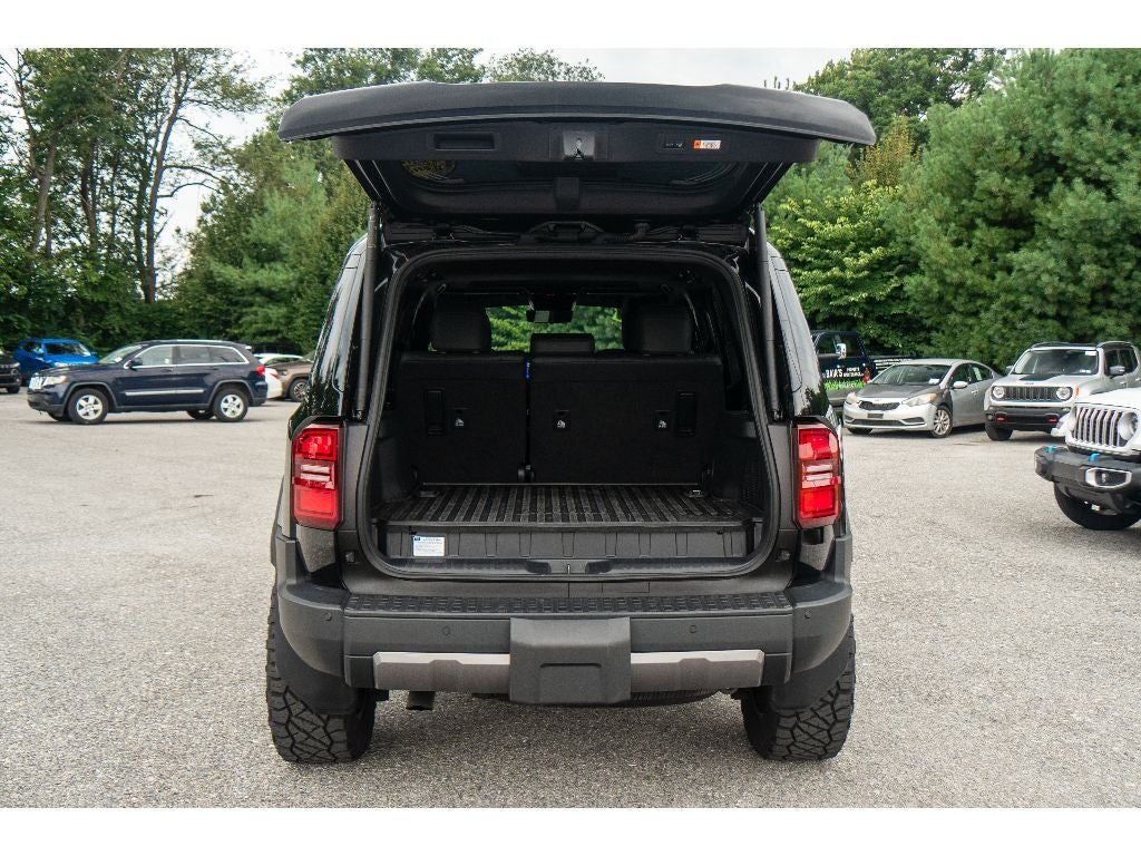 2025 Toyota Land Cruiser 4WD (Natl)