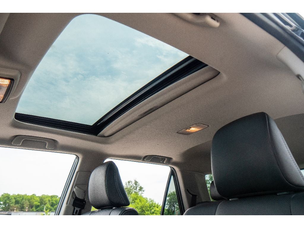 2021 Toyota 4Runner Limited Nightshade W/ 3rd row
