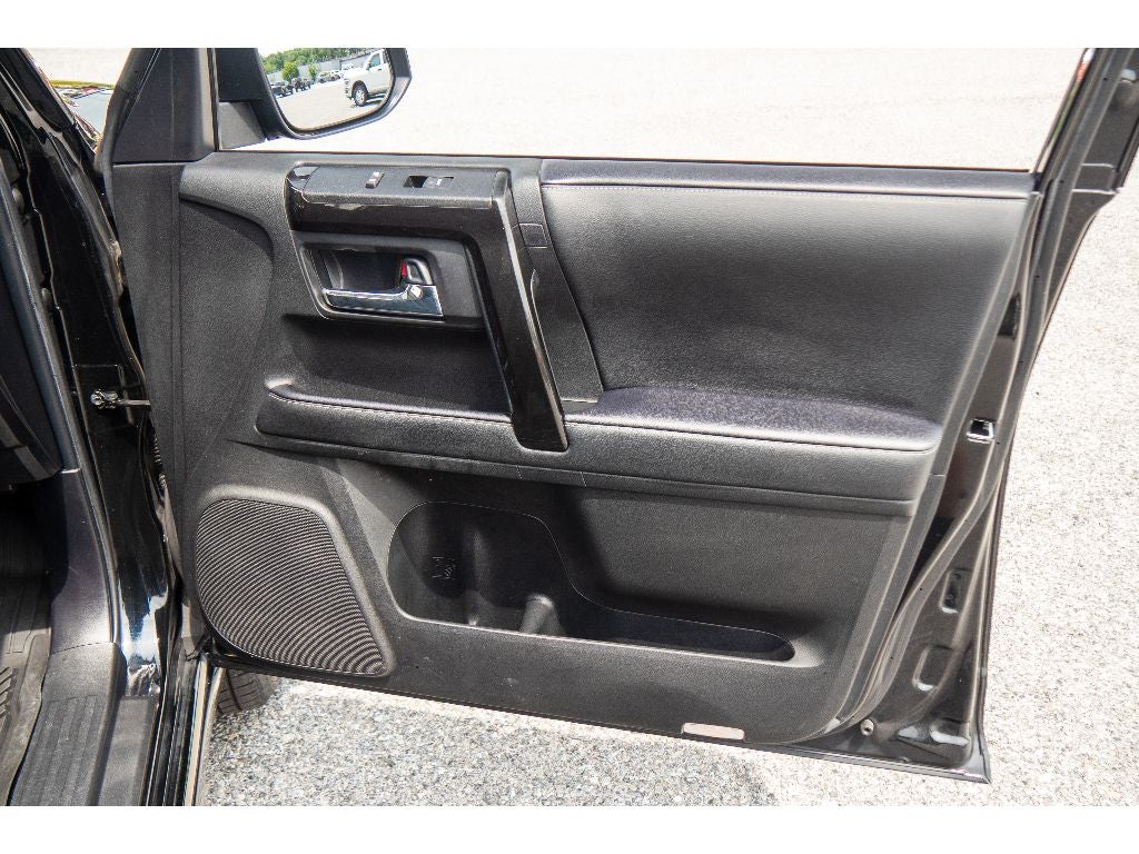 2021 Toyota 4Runner Limited Nightshade W/ 3rd row