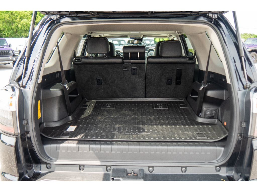 2021 Toyota 4Runner Limited Nightshade W/ 3rd row