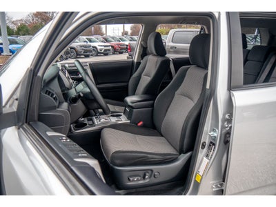 2021 Toyota 4Runner SR5 W/ 3rd row