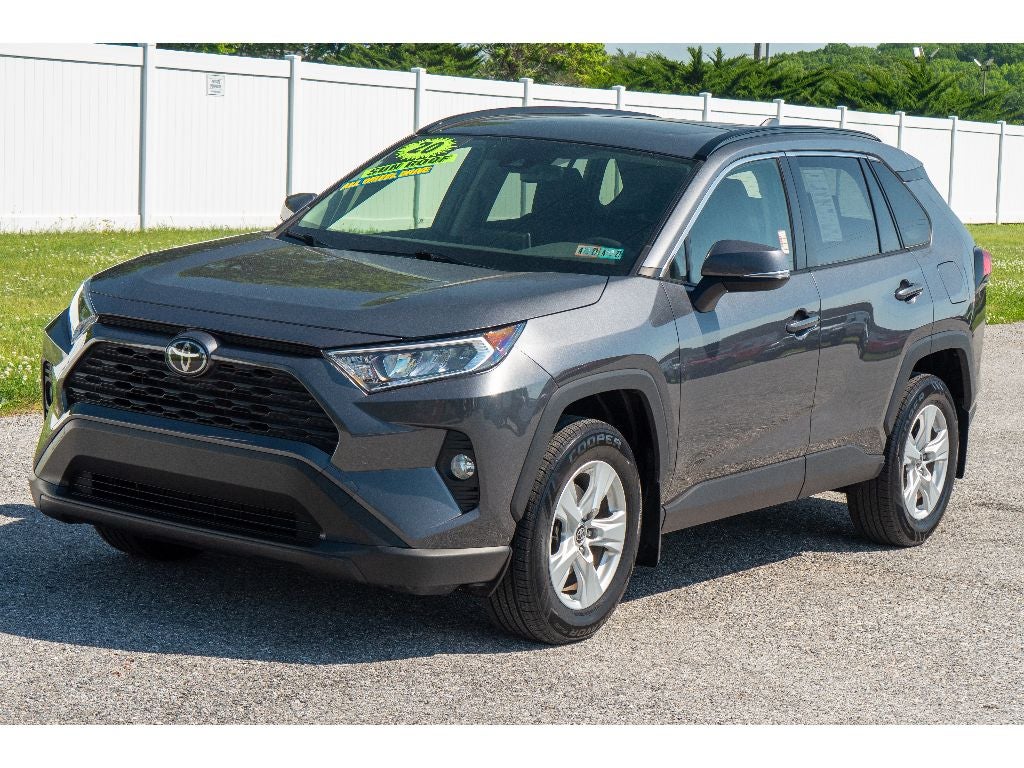 2020 Toyota RAV4 XLE