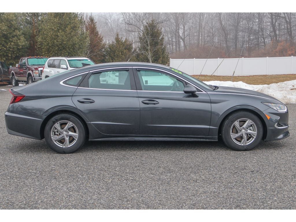 2022 Hyundai Sonata SE