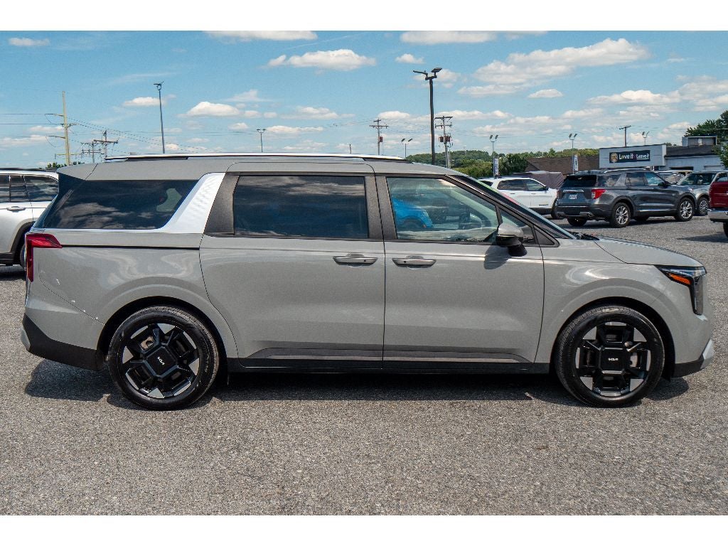 2025 Kia Carnival EX