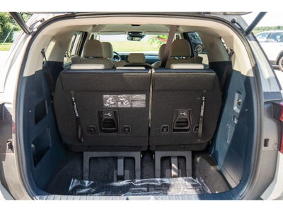 2025 Kia Carnival EX