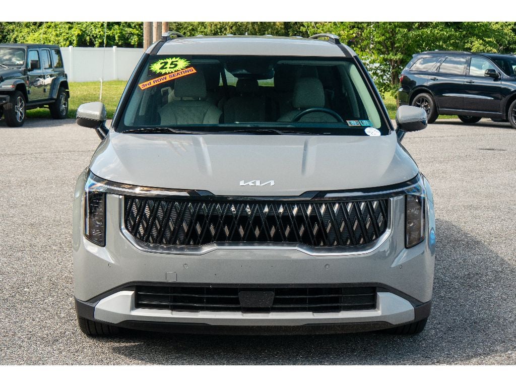 2025 Kia Carnival EX