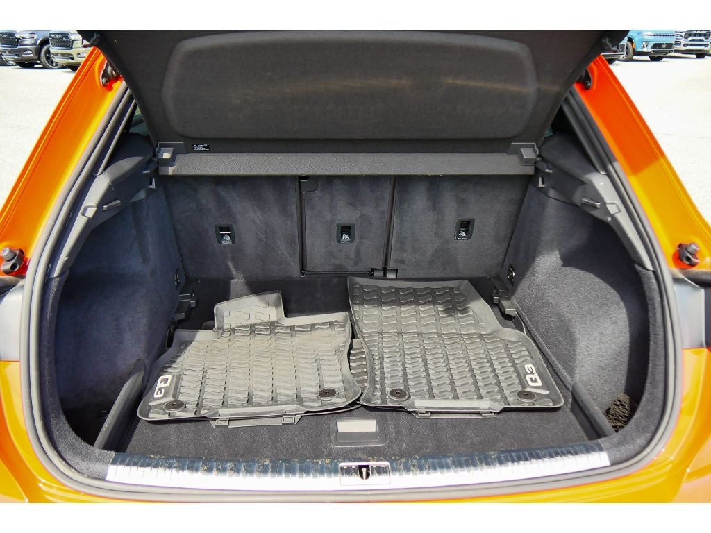 2020 Audi Q3 S line Prestige