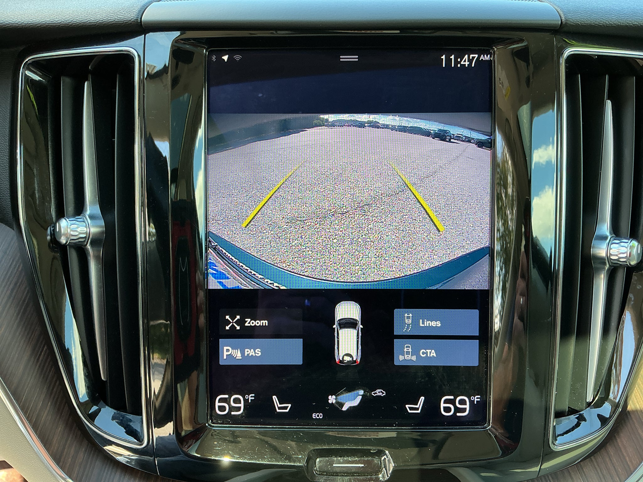2021 Volvo XC60 Momentum