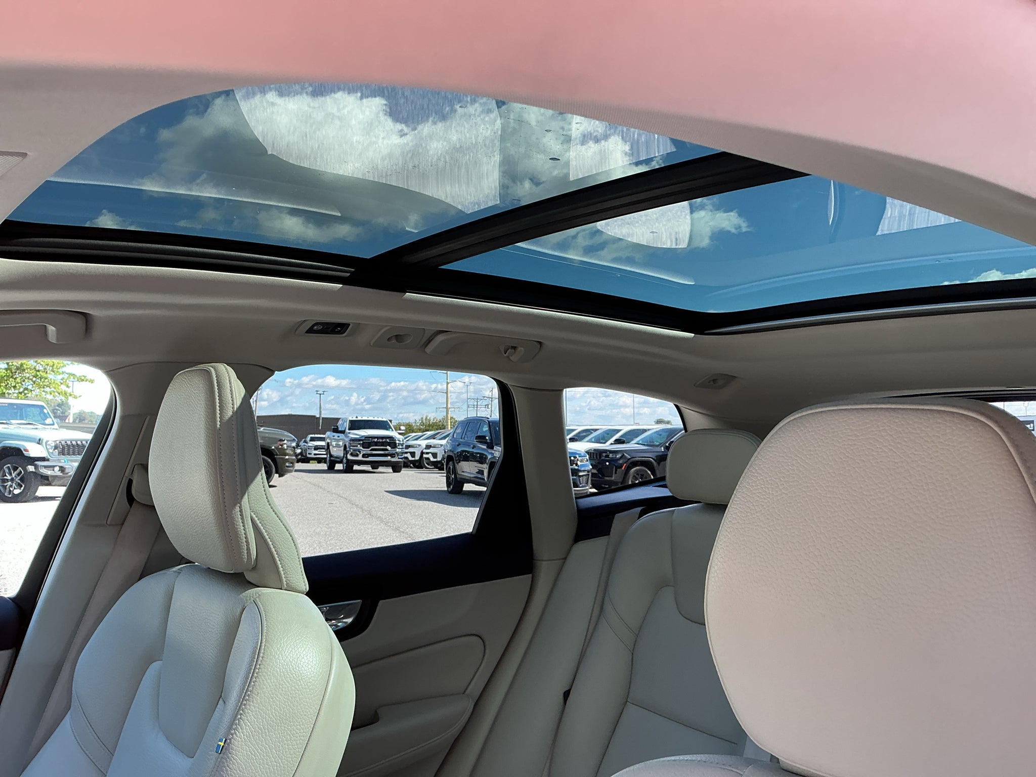 2021 Volvo XC60 Momentum