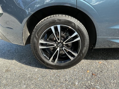 2021 Volvo XC60 Momentum