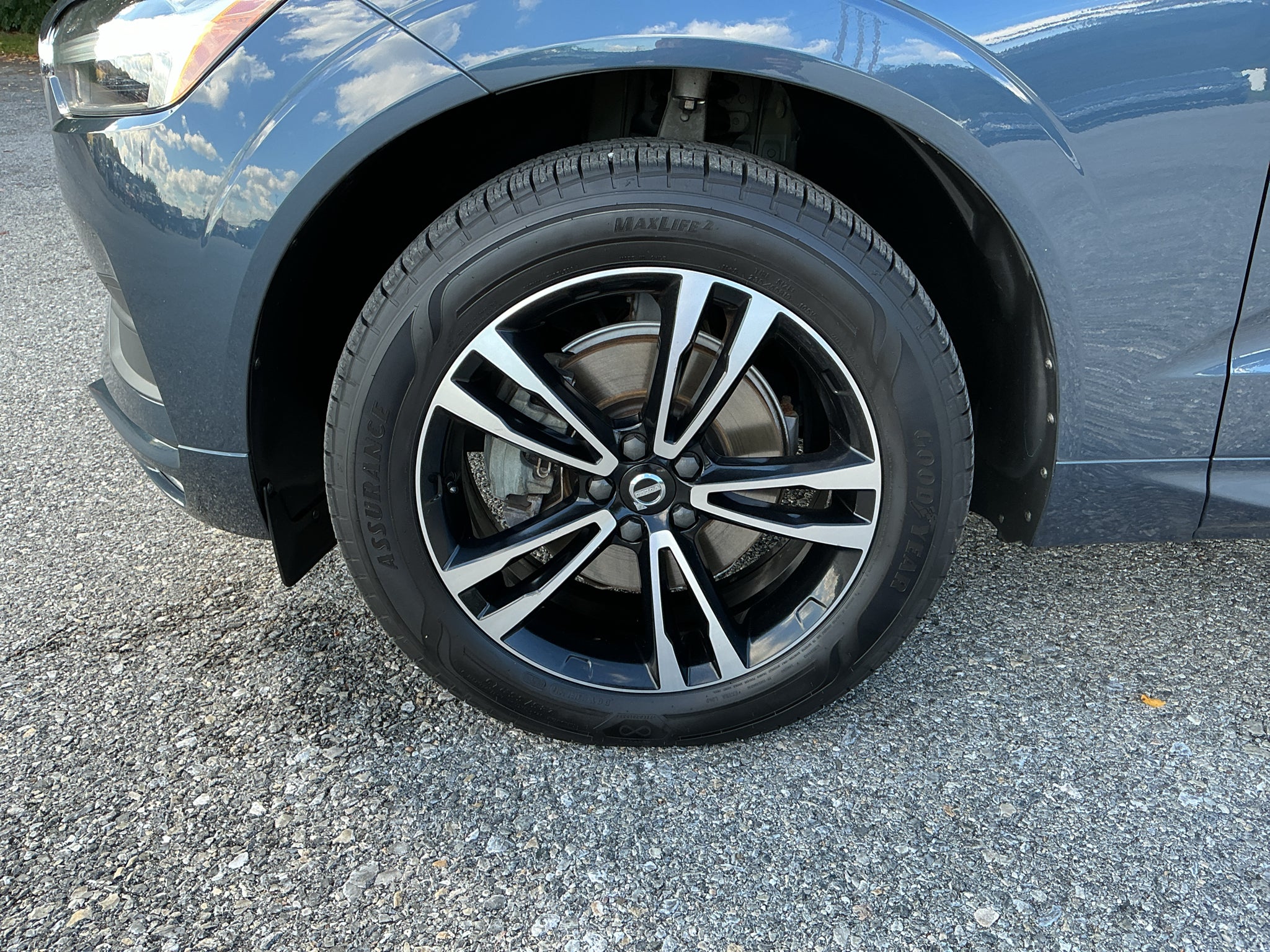 2021 Volvo XC60 Momentum
