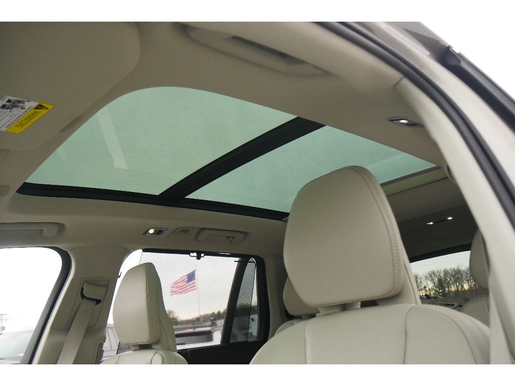 2022 Volvo XC90 Inscription