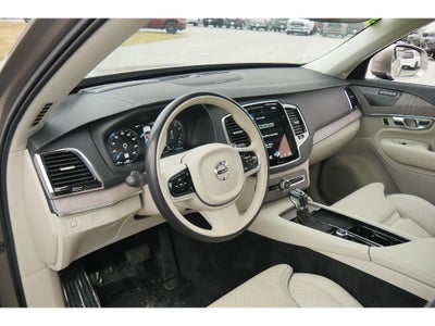 2022 Volvo XC90 Inscription