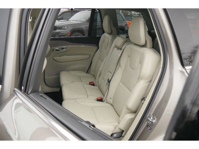 2022 Volvo XC90 Inscription