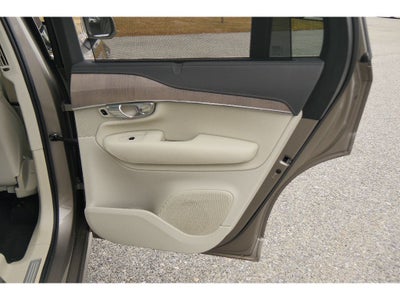 2022 Volvo XC90 Inscription