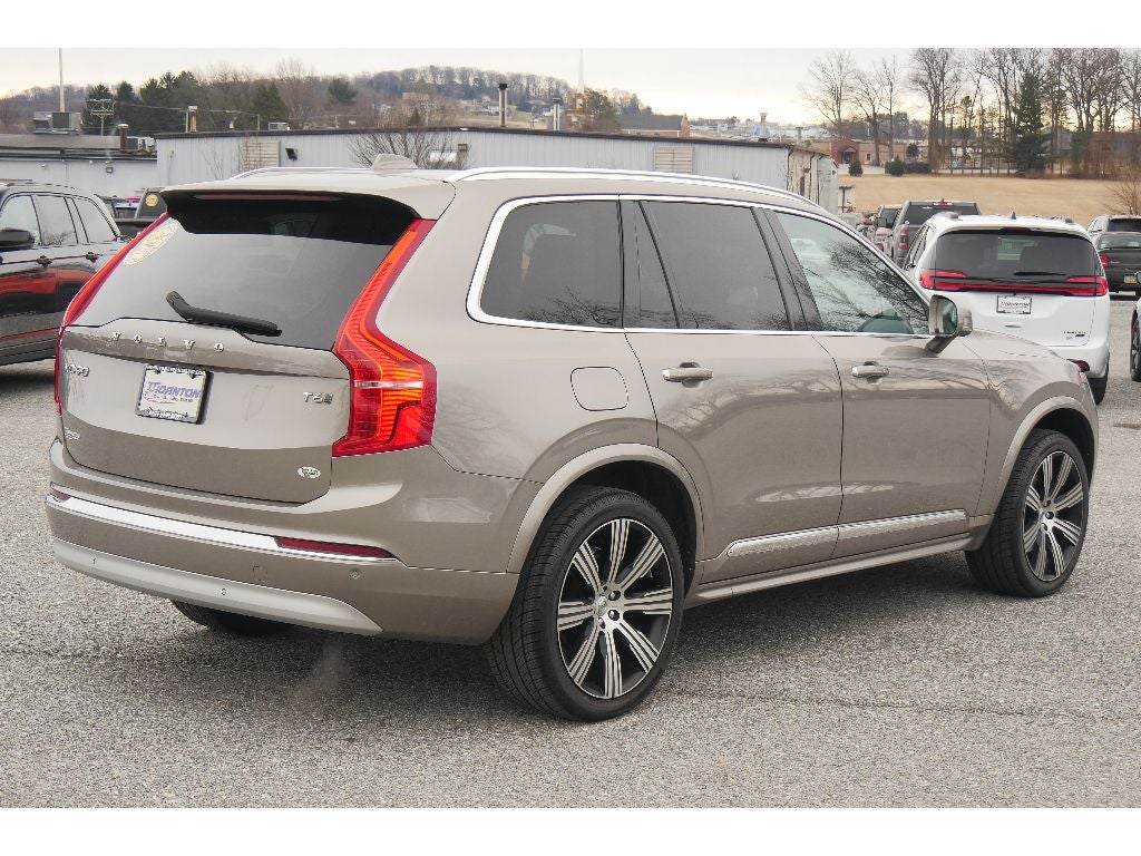 2022 Volvo XC90 Inscription