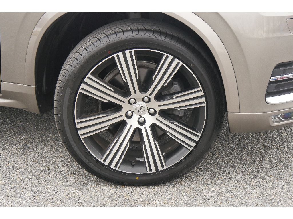 2022 Volvo XC90 Inscription