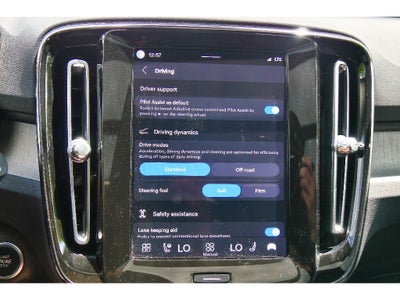 2023 Volvo XC40 Plus Dark Theme