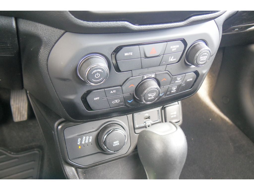 2022 Jeep Renegade Latitude