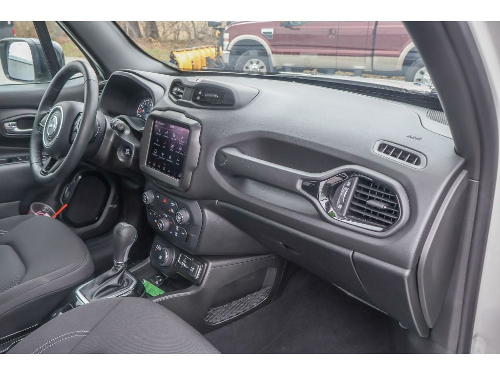 2022 Jeep Renegade Altitude