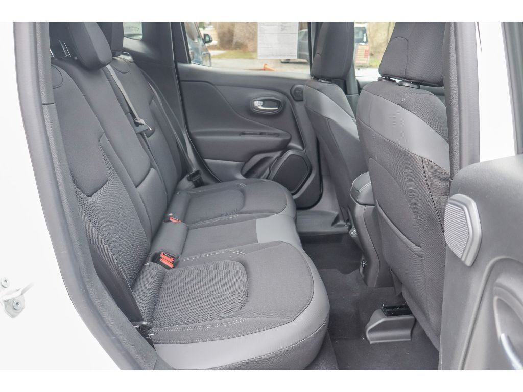 2022 Jeep Renegade Altitude