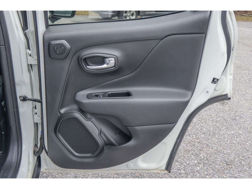 2022 Jeep Renegade Altitude