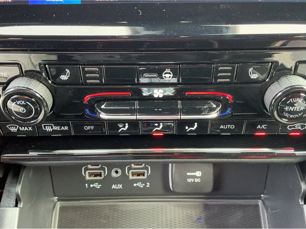 2027 Jeep Grand Cherokee Laredo X