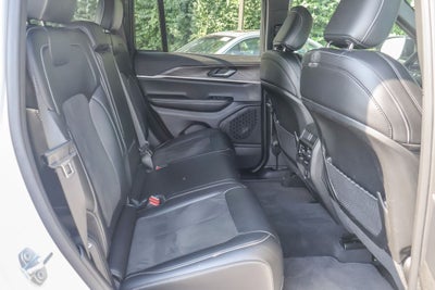 2026 Jeep Grand Cherokee Altitude