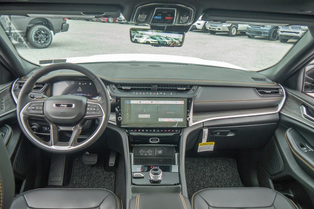 2026 Jeep Grand Cherokee 85th Anniversary Edition