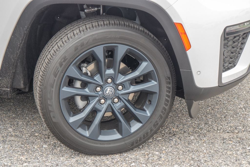 2026 Jeep Grand Cherokee 85th Anniversary Edition